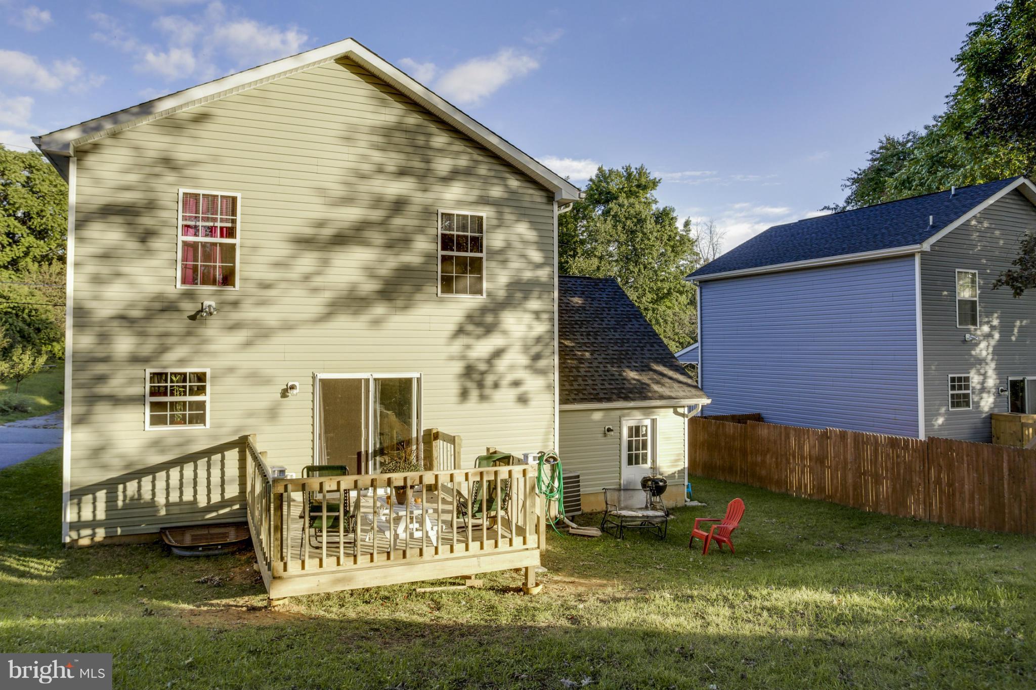 7504 Riddle Avenue Baltimore, MD 21224 - Photo 23 of 27 Exterior (Rear)