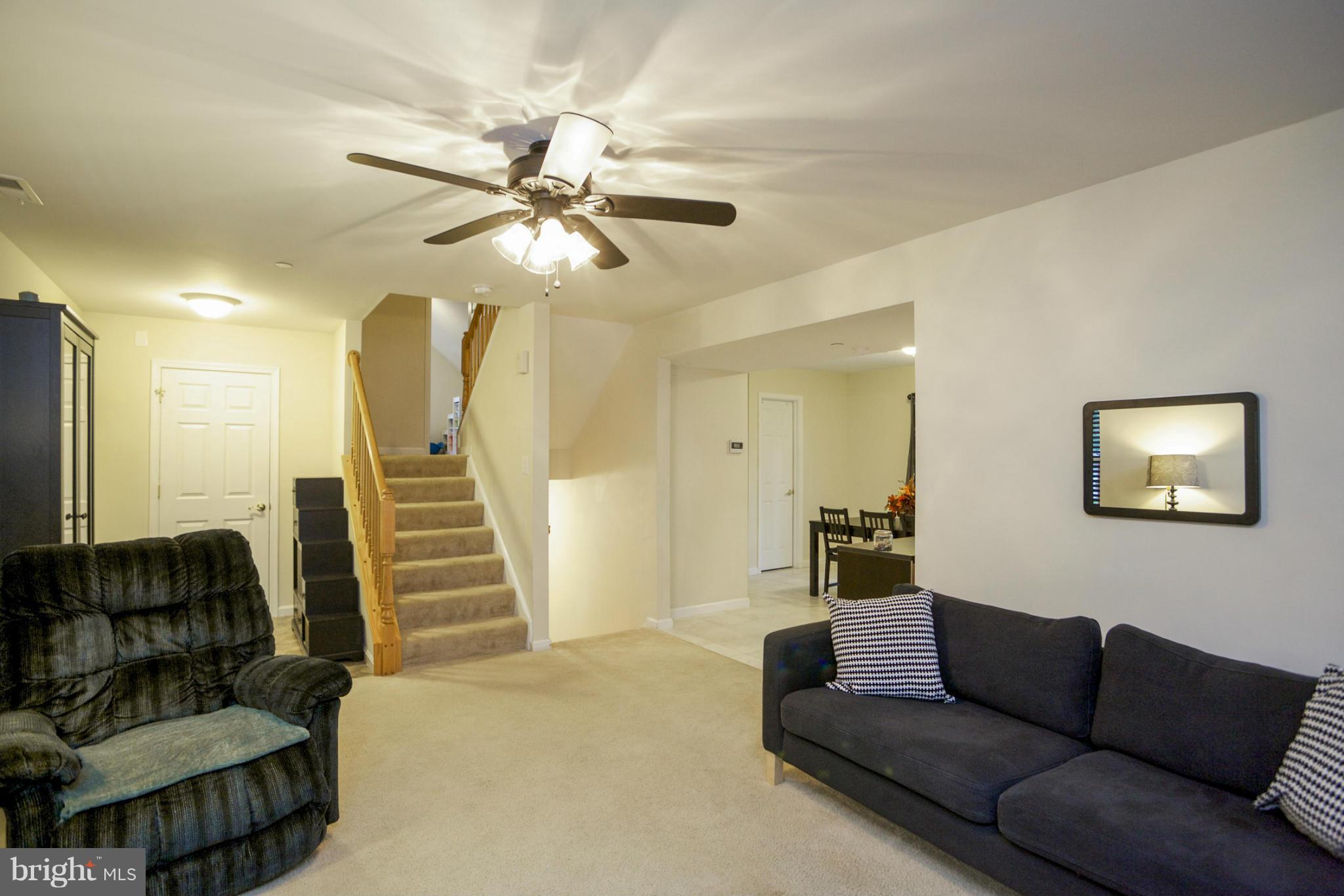 7504 Riddle Avenue Baltimore, MD 21224 - Photo 6 of 27 Family Room