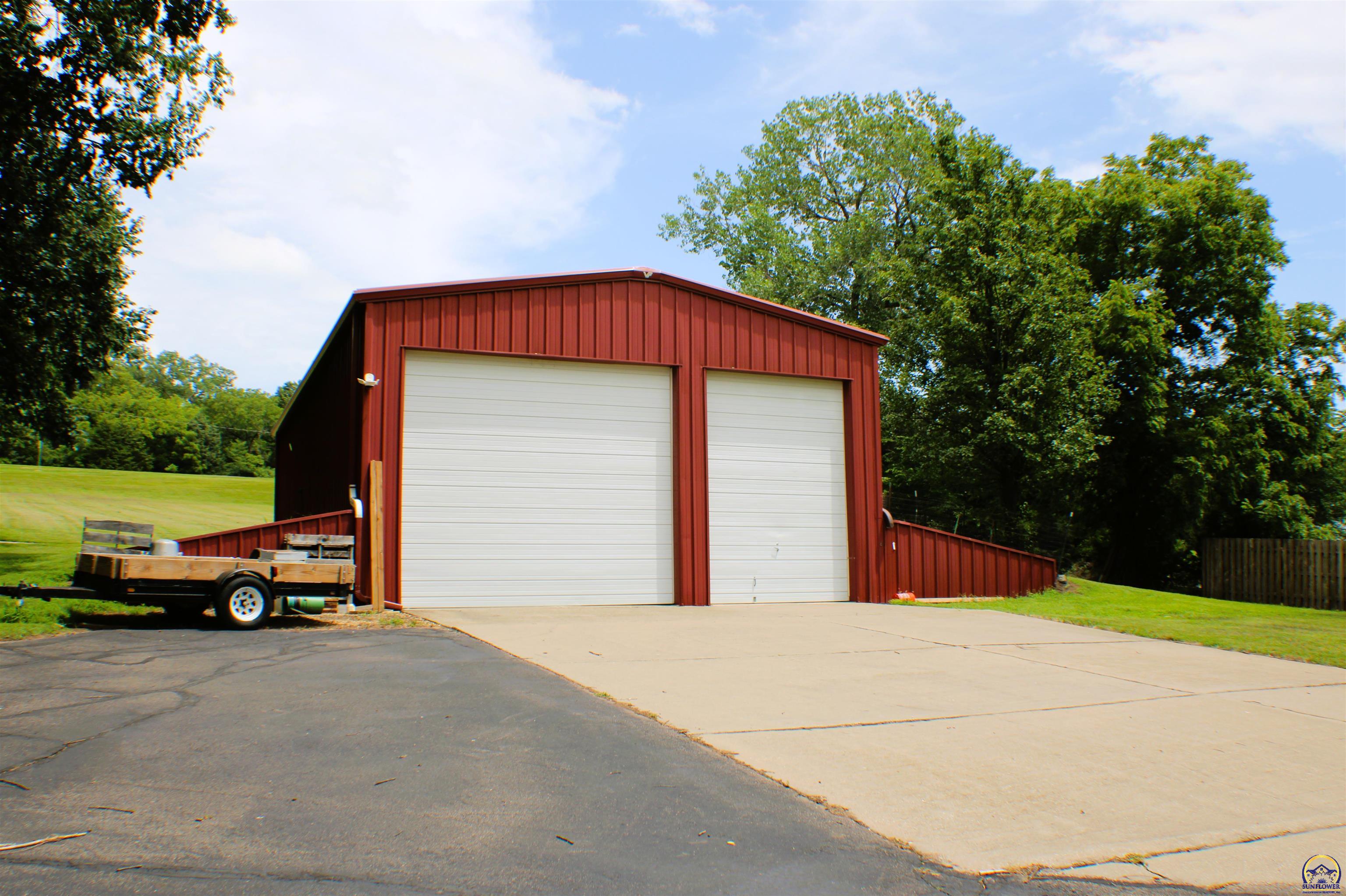 6257 West Lake Road Meriden, KS 66512 - Photo 67 of 77 Gallery Image 67