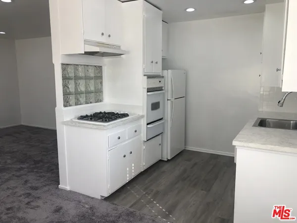 $2,650 | 744 Pier Avenue, Unit 4, Santa Monica, CA 90405