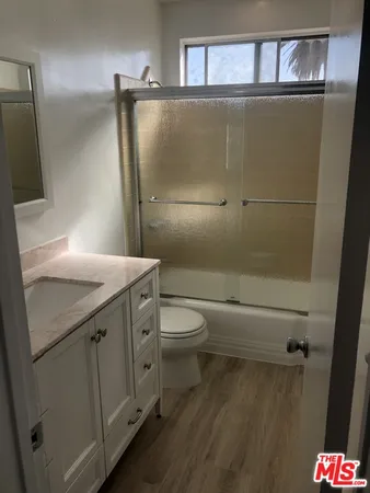 $2,650 | 744 Pier Avenue, Unit 4, Santa Monica, CA 90405