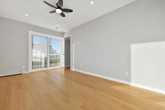 $1,150,000 | 44 Washington Parkway, Stratford, CT 06615