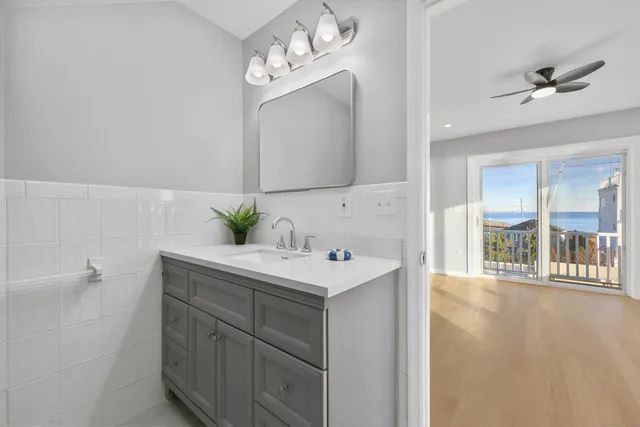 $1,150,000 | 44 Washington Parkway, Stratford, CT 06615