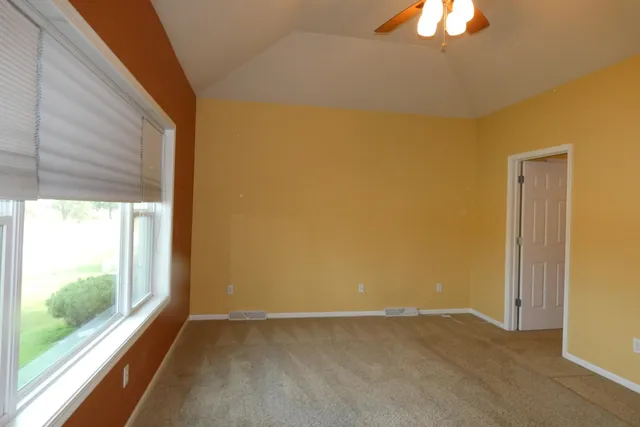 $345,000 | 1228 Cameron Circle, Neenah, WI 54956