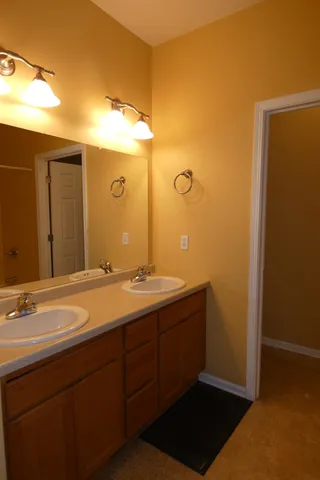 $345,000 | 1228 Cameron Circle, Neenah, WI 54956