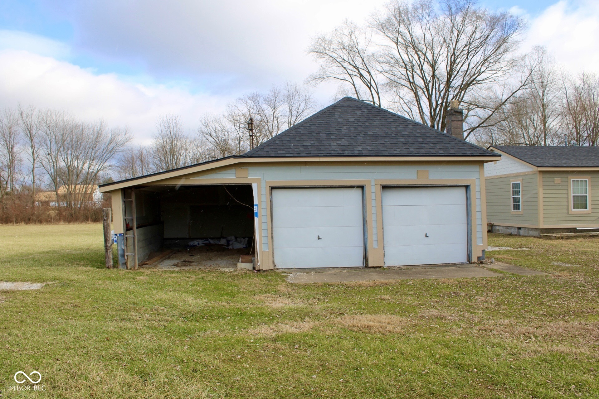 5216 West Southport Road Indianapolis, IN 46221 - Photo 10 of 17