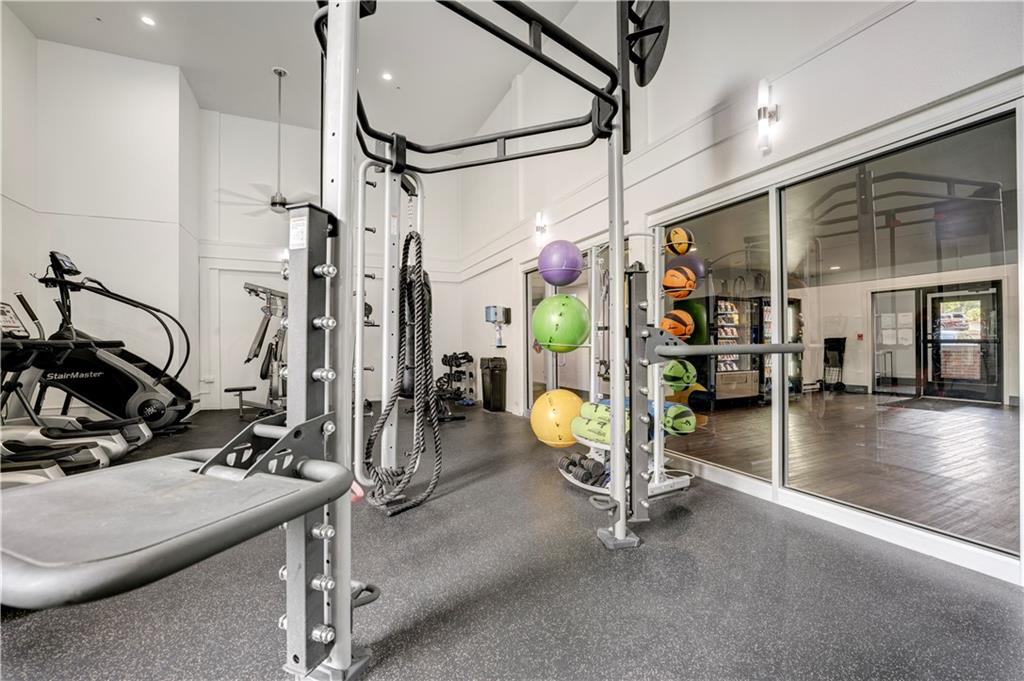 35 Highland Road Bethel Park, PA 15102 - Photo 33 of 49