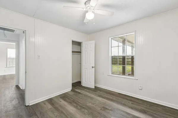 $1,800 | 2326 28th Avenue North, Texas City, TX 77590