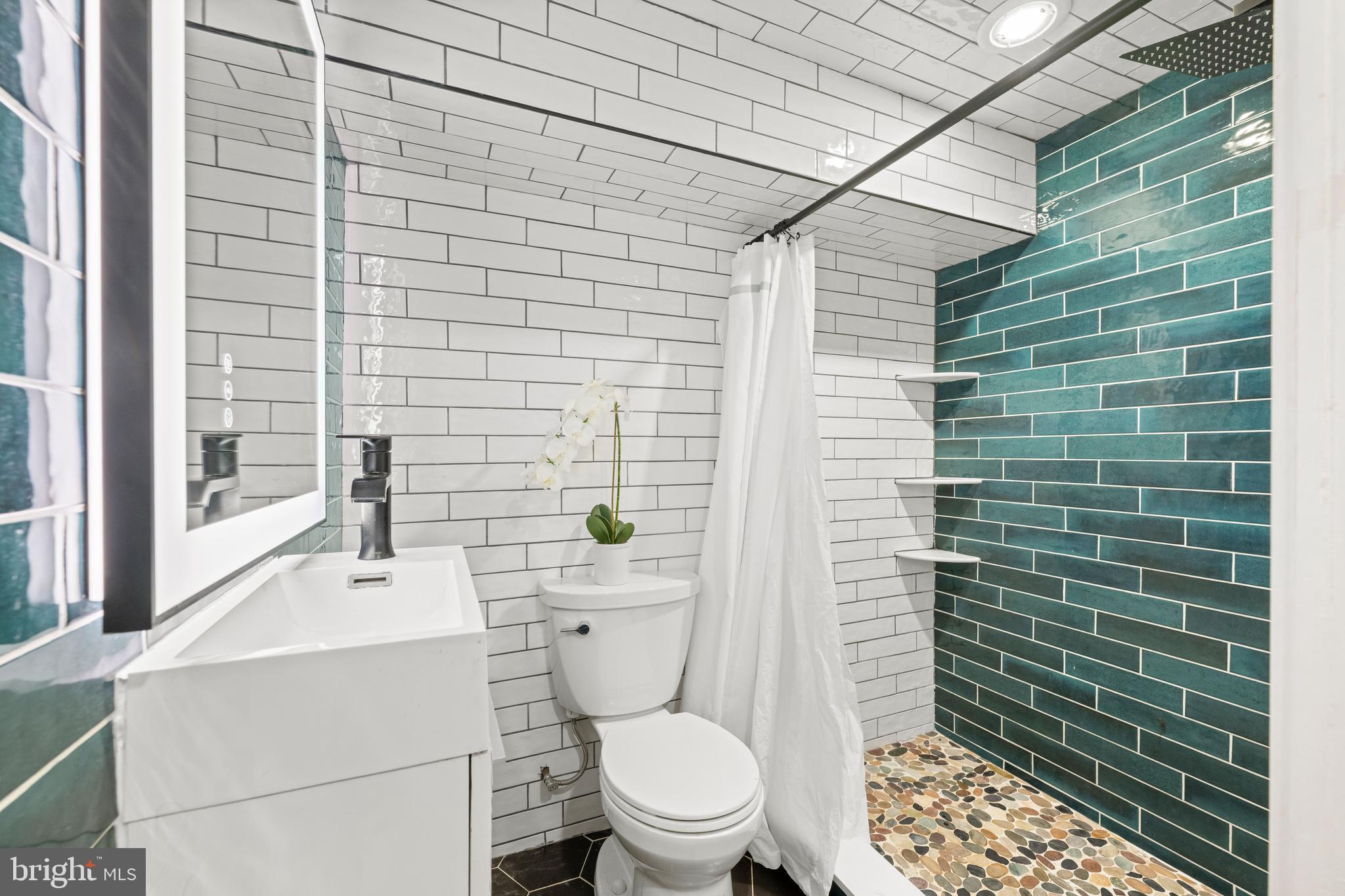 2008 Morris Street Philadelphia, PA 19145 - Photo 11 of 11