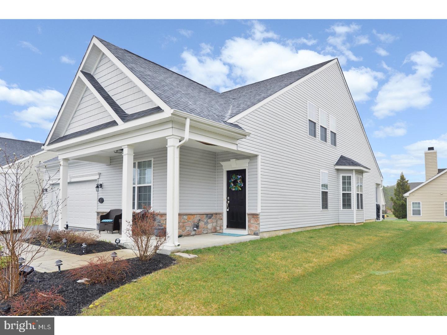 18 Pine Valley Road Berlin, NJ 08009 - Photo 2 of 25