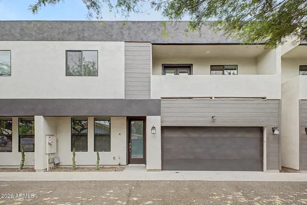 $525,000 | 3010 North 37th Street, Unit 4, Phoenix, AZ 85018