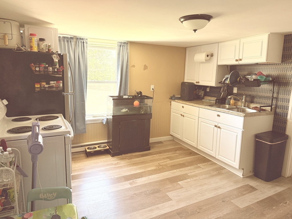 31 Prospect Street, Unit 2L Webster, MA 01570 - Photo 2 of 8