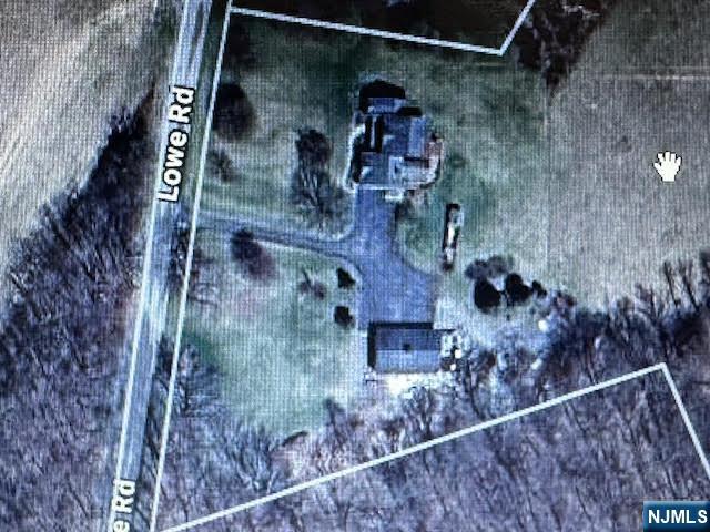 36 Lowe Road Wantage, NJ 07461 - Photo 3 of 24