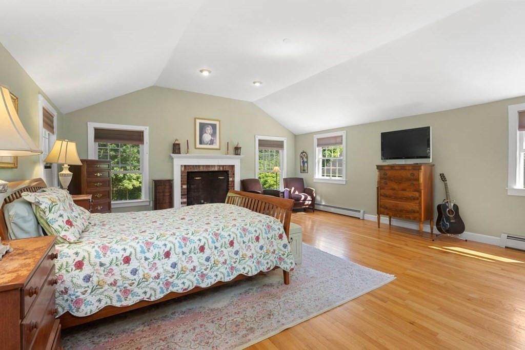 76 Warren Street Georgetown, MA 01833 - Photo 27 of 42 Gallery Image 27