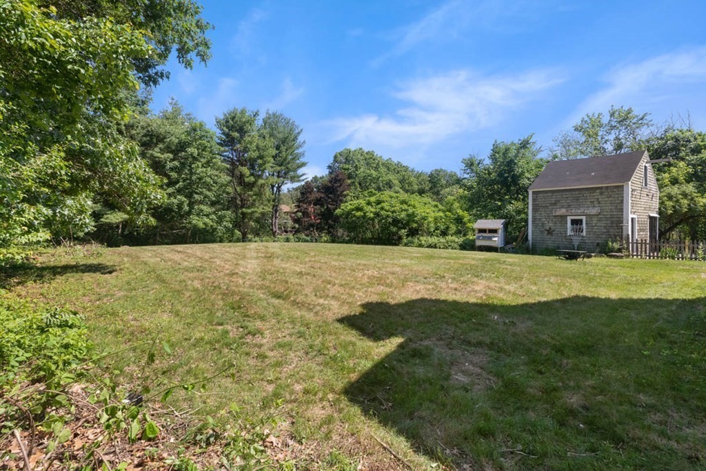 76 Warren Street Georgetown, MA 01833 - Photo 37 of 42 Gallery Image 37