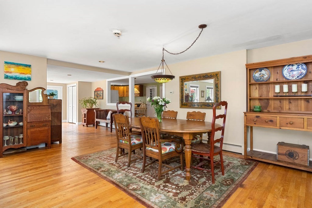 76 Warren Street Georgetown, MA 01833 - Photo 10 of 42 Gallery Image 10