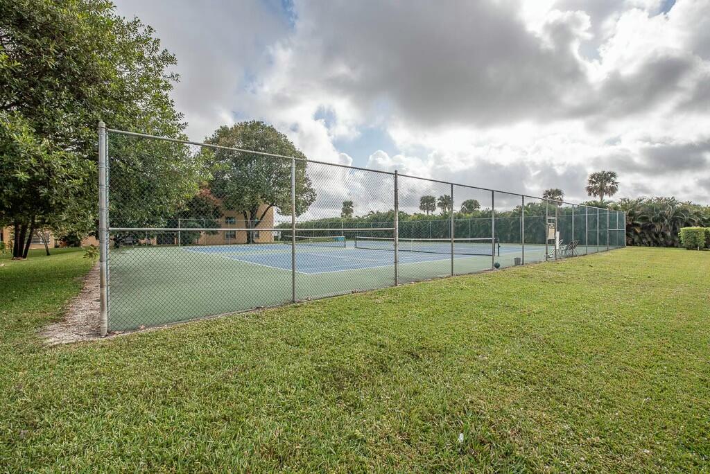 9300 Southwest 8th Street, Unit 202 Boca Raton, FL 33428 - Photo 28 of 28 tempImageSuLD9E