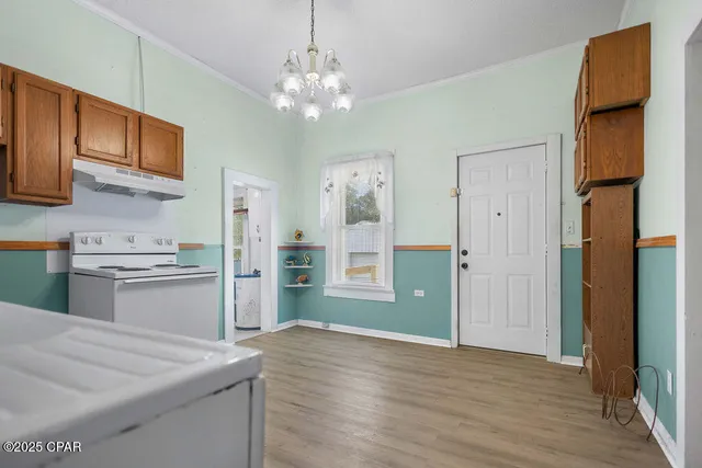 $159,000 | 804 South 8th Street, Chipley, FL 32428