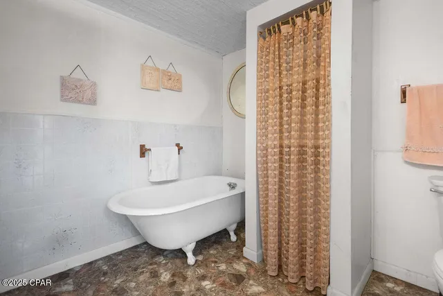 $159,000 | 804 South 8th Street, Chipley, FL 32428