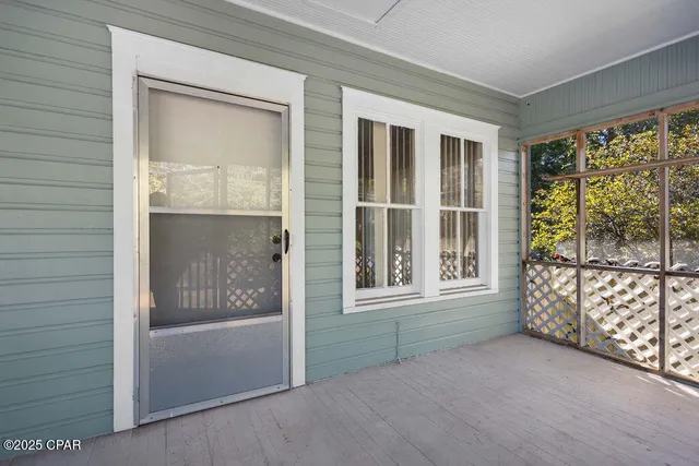 $159,000 | 804 South 8th Street, Chipley, FL 32428