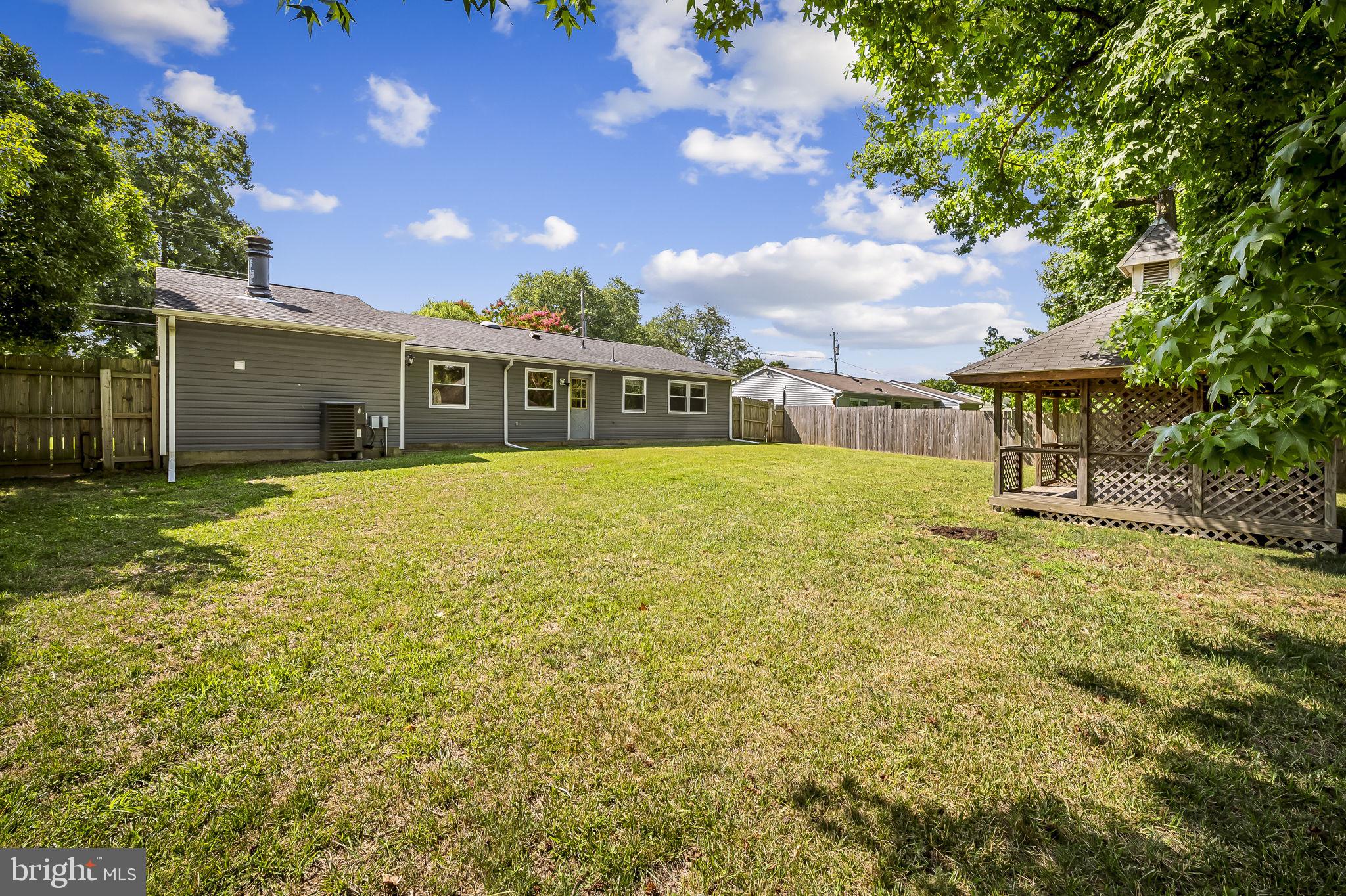 2415 Lodge Farm Road Sparrows Point, MD 21219 - Photo 6 of 38