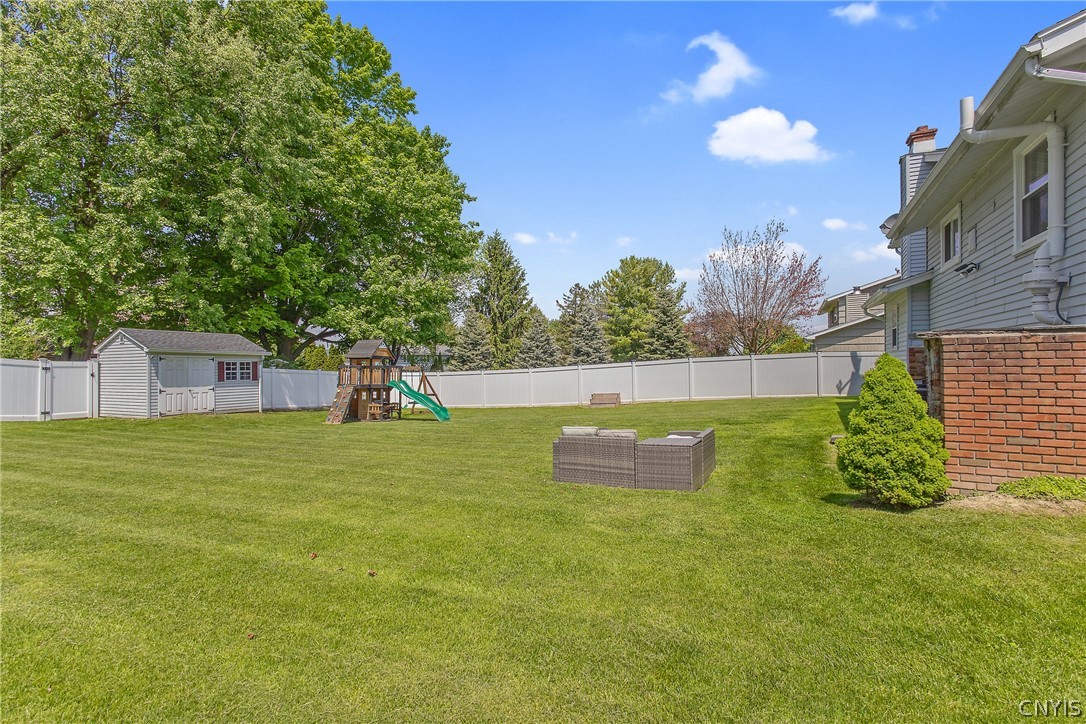 7 Devon Place Camillus, NY 13031 - Photo 33 of 43
