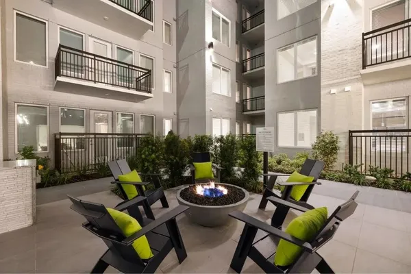 $2,021 | 1317 Post Oak Park Drive, Unit 155, Houston, TX 77027