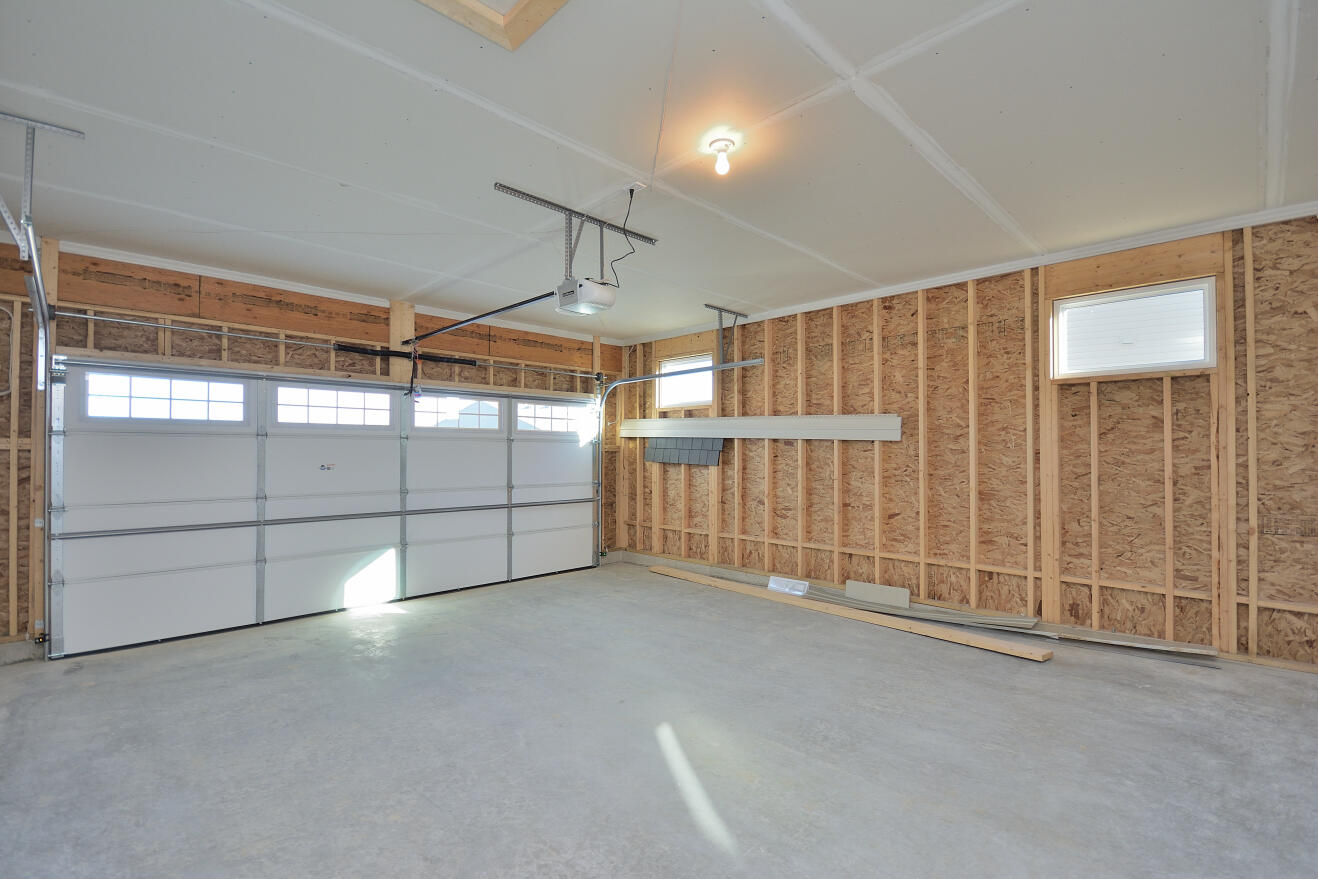 1007 Elderberry Road Oconomowoc, WI 53066 - Photo 11 of 30 77 ARWT (23)