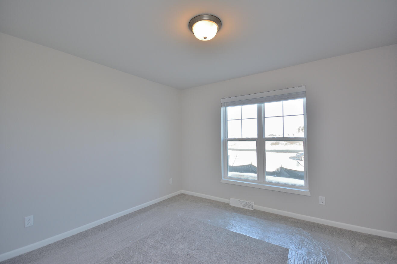 1007 Elderberry Road Oconomowoc, WI 53066 - Photo 28 of 30 77 ARWT (3)