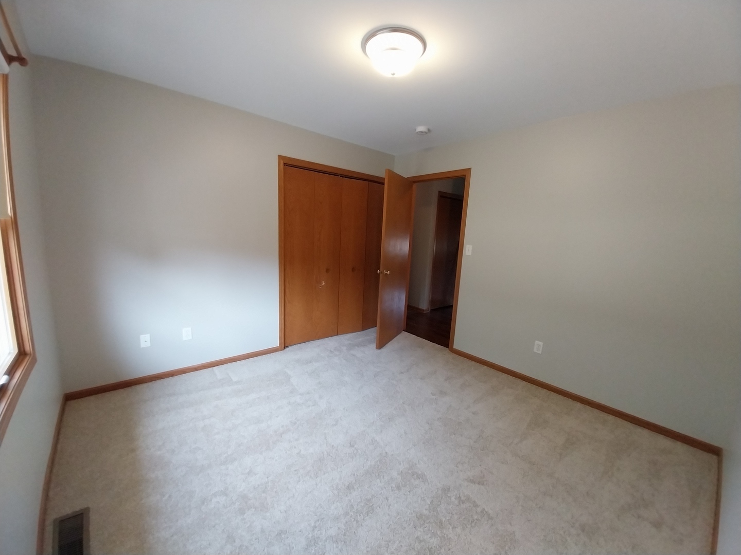 5770 South Indian Trail Rochelle, IL 61068 - Photo 10 of 21 a view of an empty room