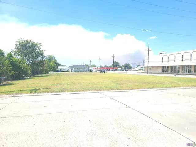 $165,000 | 1002 Aycock Street, Houma, LA 70360