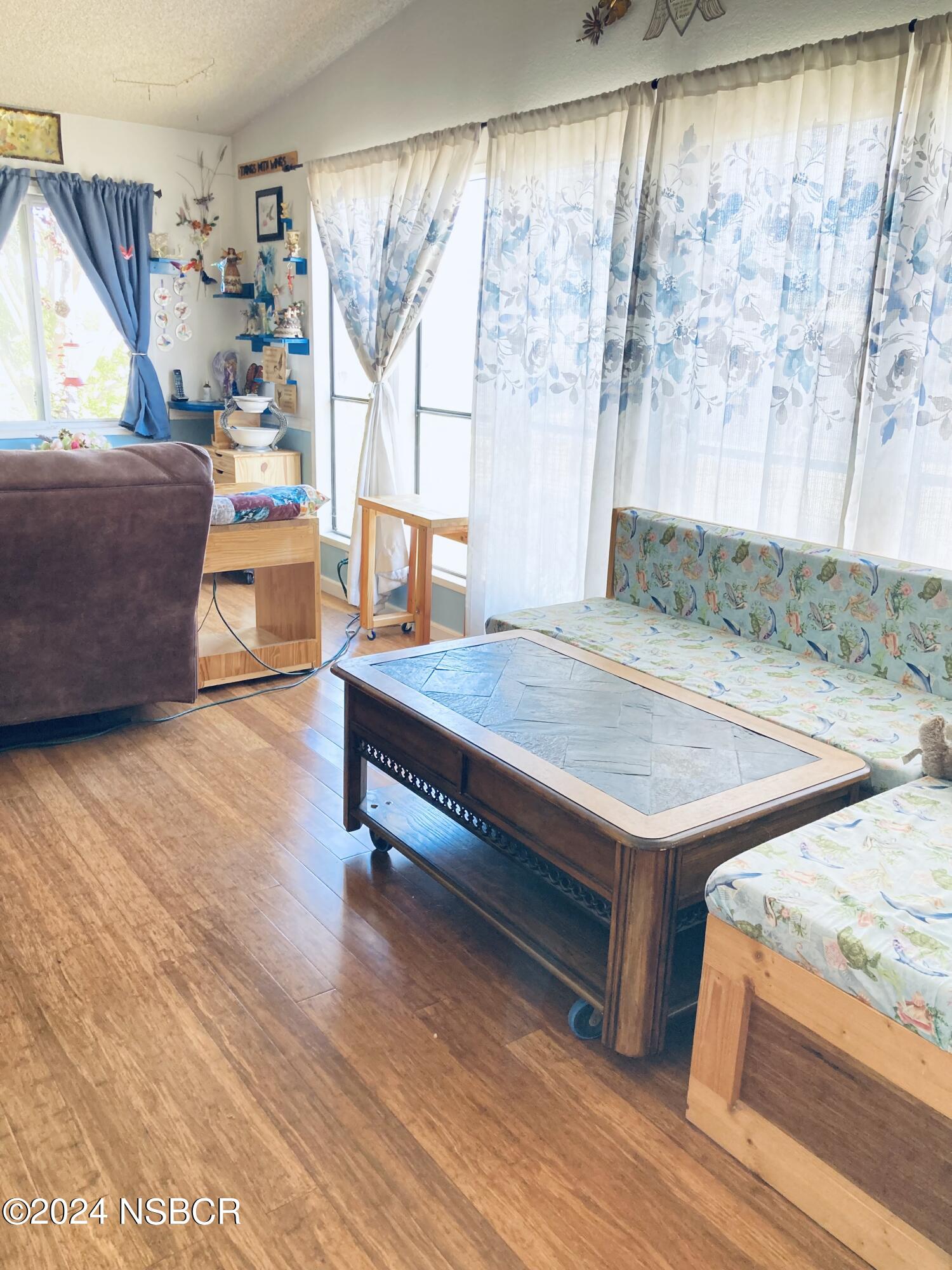 958 South Ridge View Drive Santa Maria, CA 93455 - Photo 5 of 67 IMG_9809