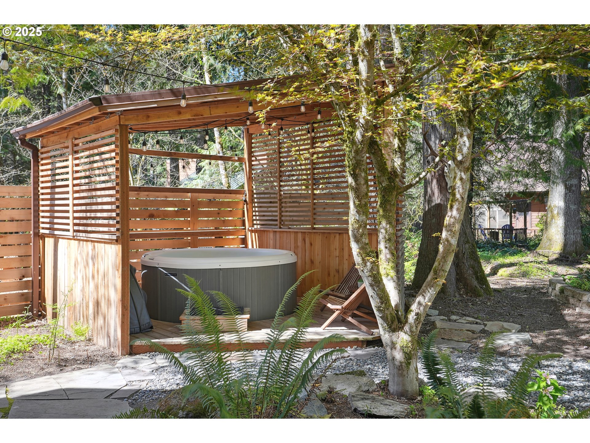 65225 East Sandy River Lane Rhododendron, OR 97049 - Photo 11 of 48 Hot Tub