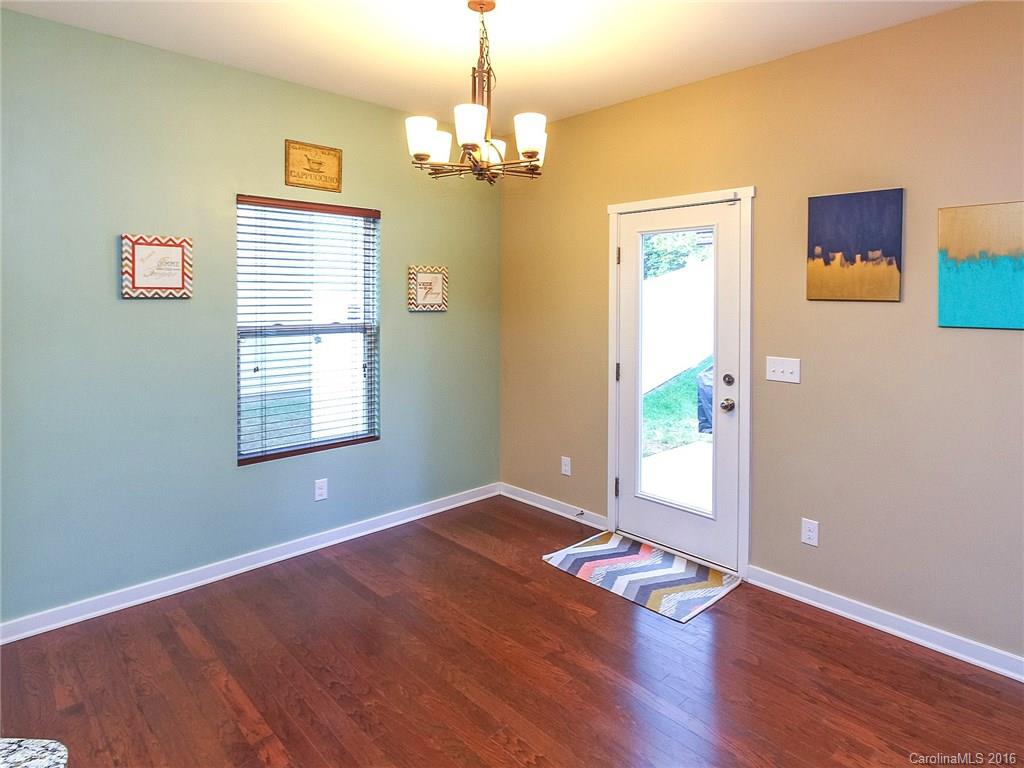 2720 Bramble Ridge Court Charlotte, NC 28215 - Photo 4 of 22