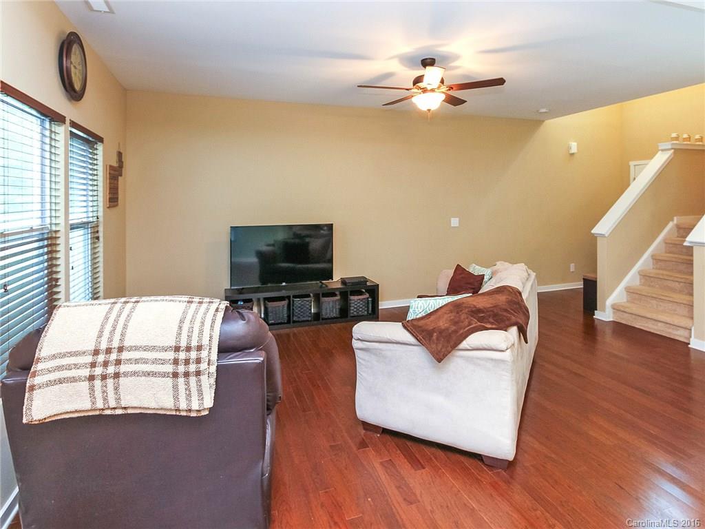 2720 Bramble Ridge Court Charlotte, NC 28215 - Photo 9 of 22