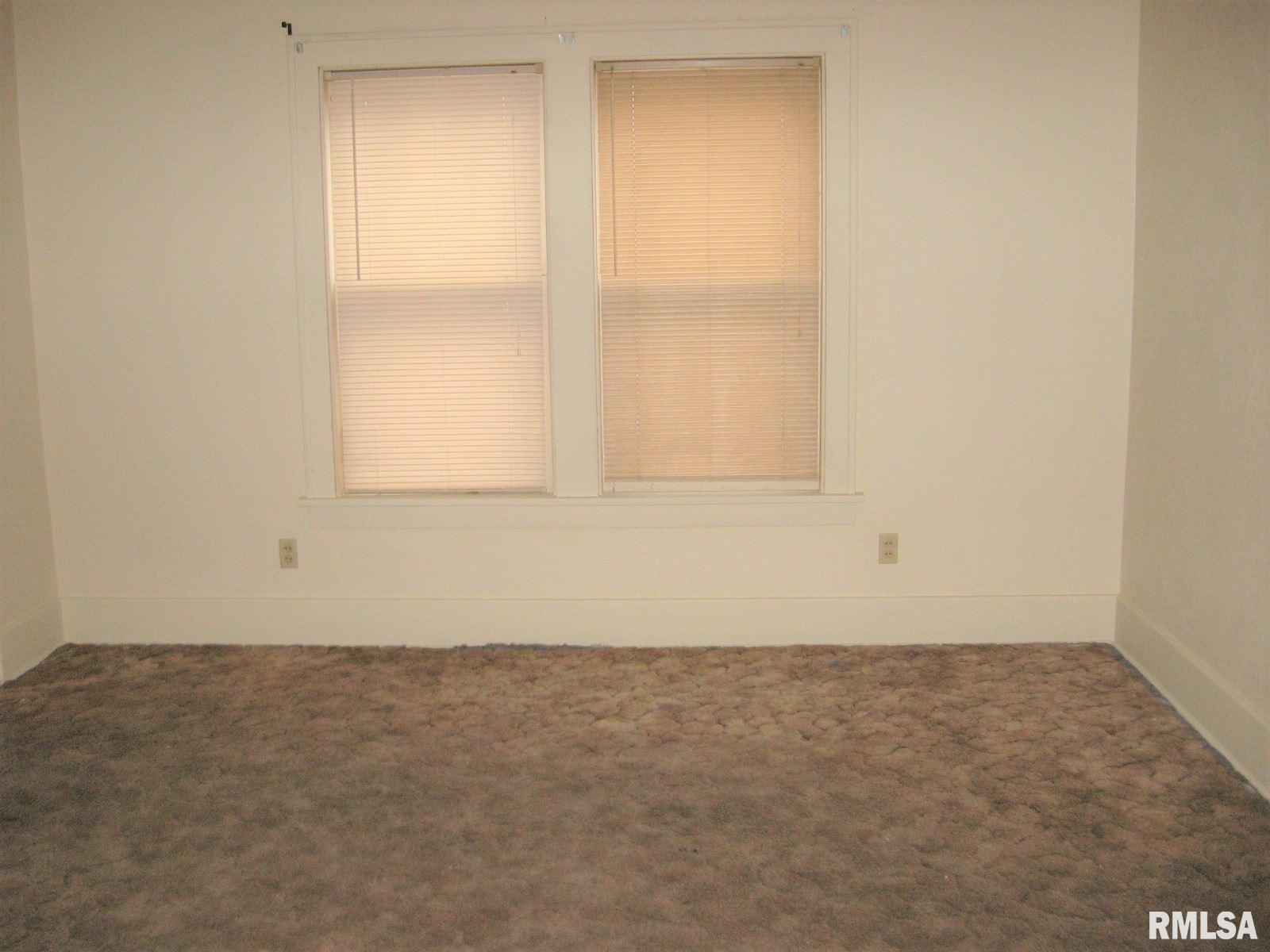 1143 North 1st Street Springfield, IL 62702 - Photo 7 of 20