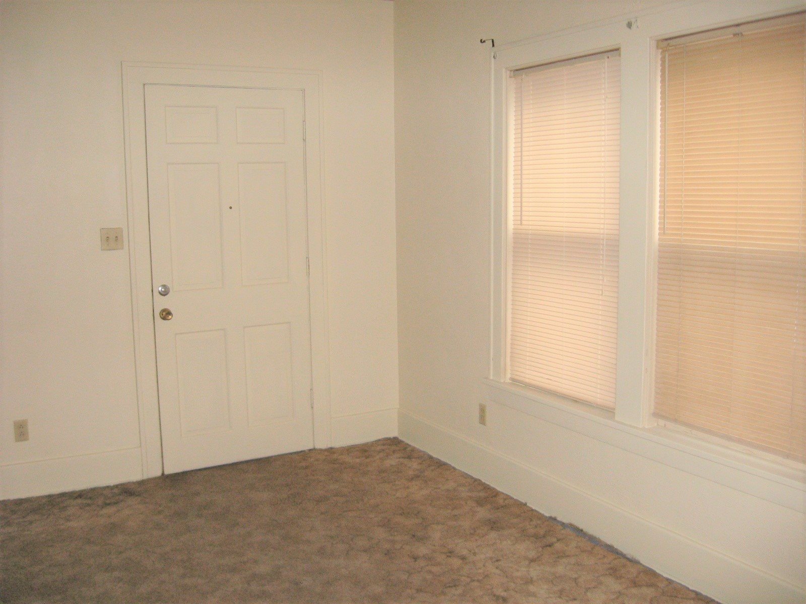 1143 North 1st Street Springfield, IL 62702 - Photo 8 of 20