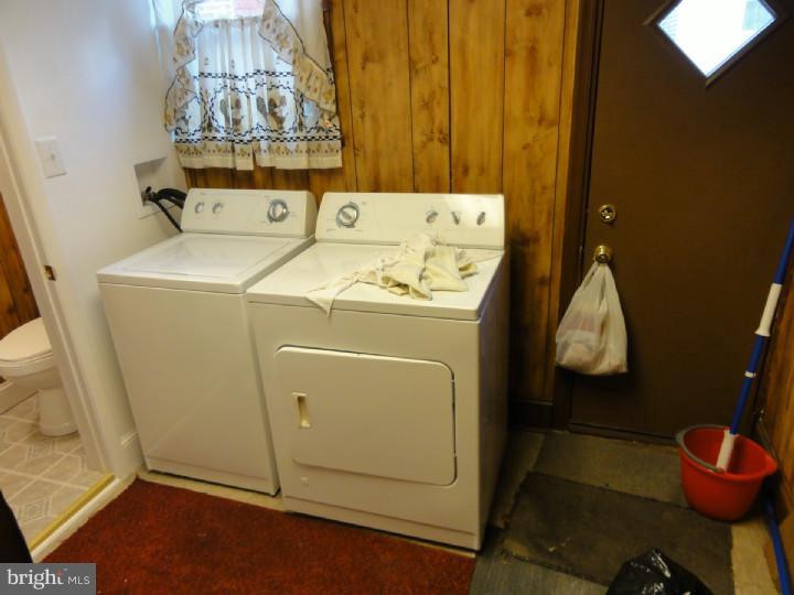 306 West Ritner Street Philadelphia, PA 19148 - Photo 5 of 11 Laundry Room