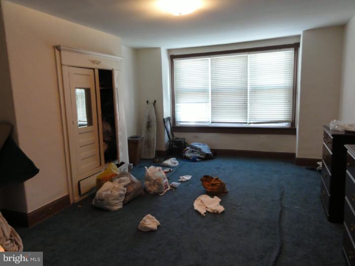 306 West Ritner Street Philadelphia, PA 19148 - Photo 7 of 11 Bedroom - Main