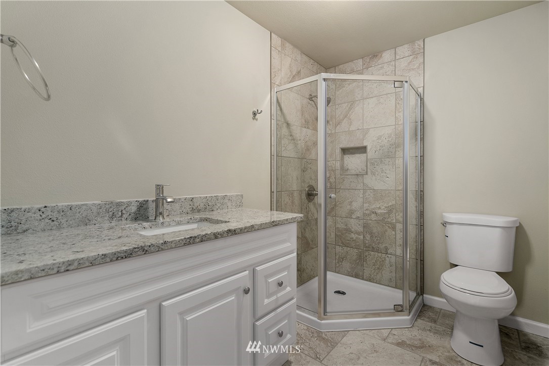 17037 Sargent Road Southwest Rochester, WA 98579 - Photo 13 of 19