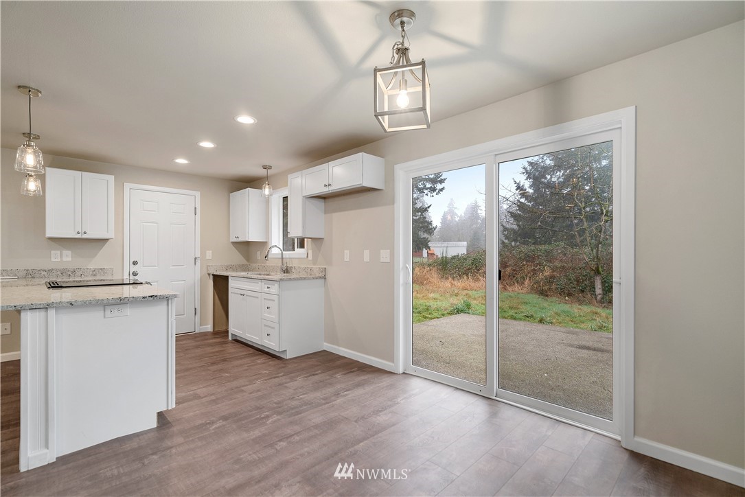 17037 Sargent Road Southwest Rochester, WA 98579 - Photo 3 of 19