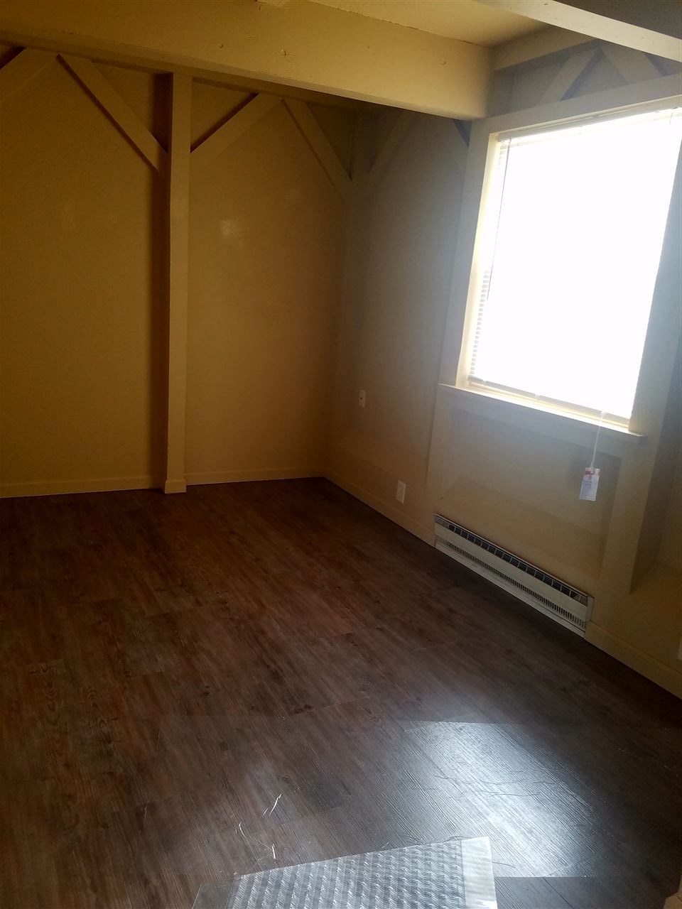 930 Harrison Street Decatur, IN 46733 - Photo 8 of 27