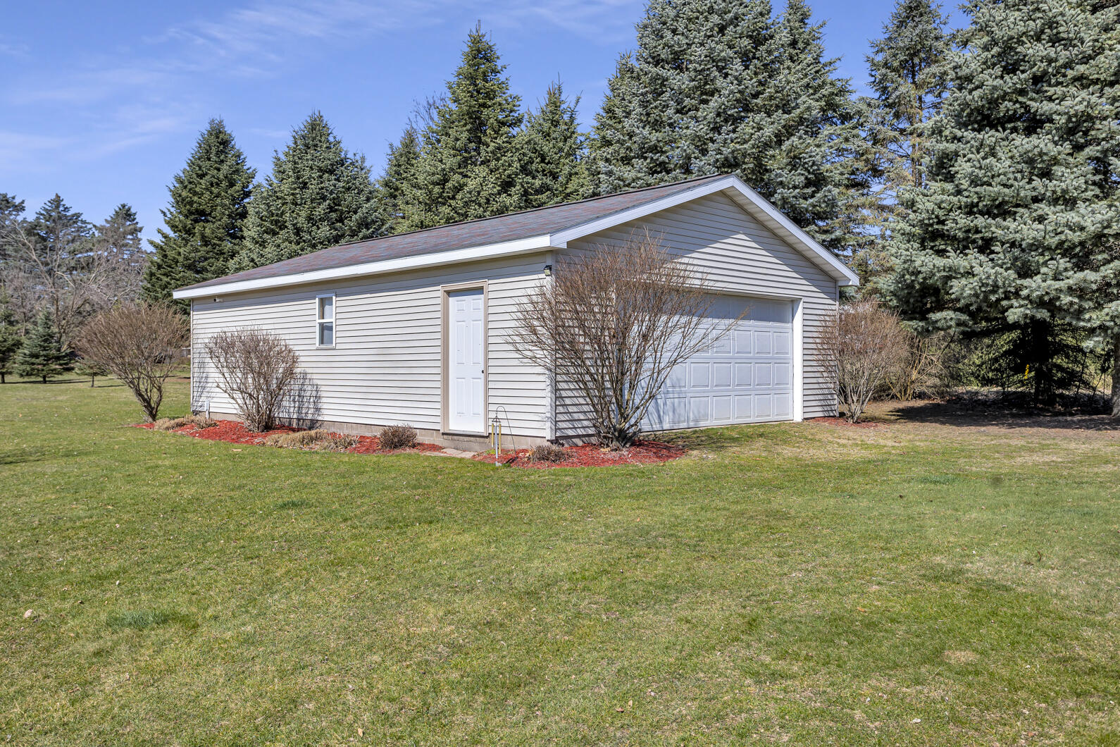 7552 Lee Road Jackson, MI 49201 - Photo 46 of 52 20x40 2nd garage