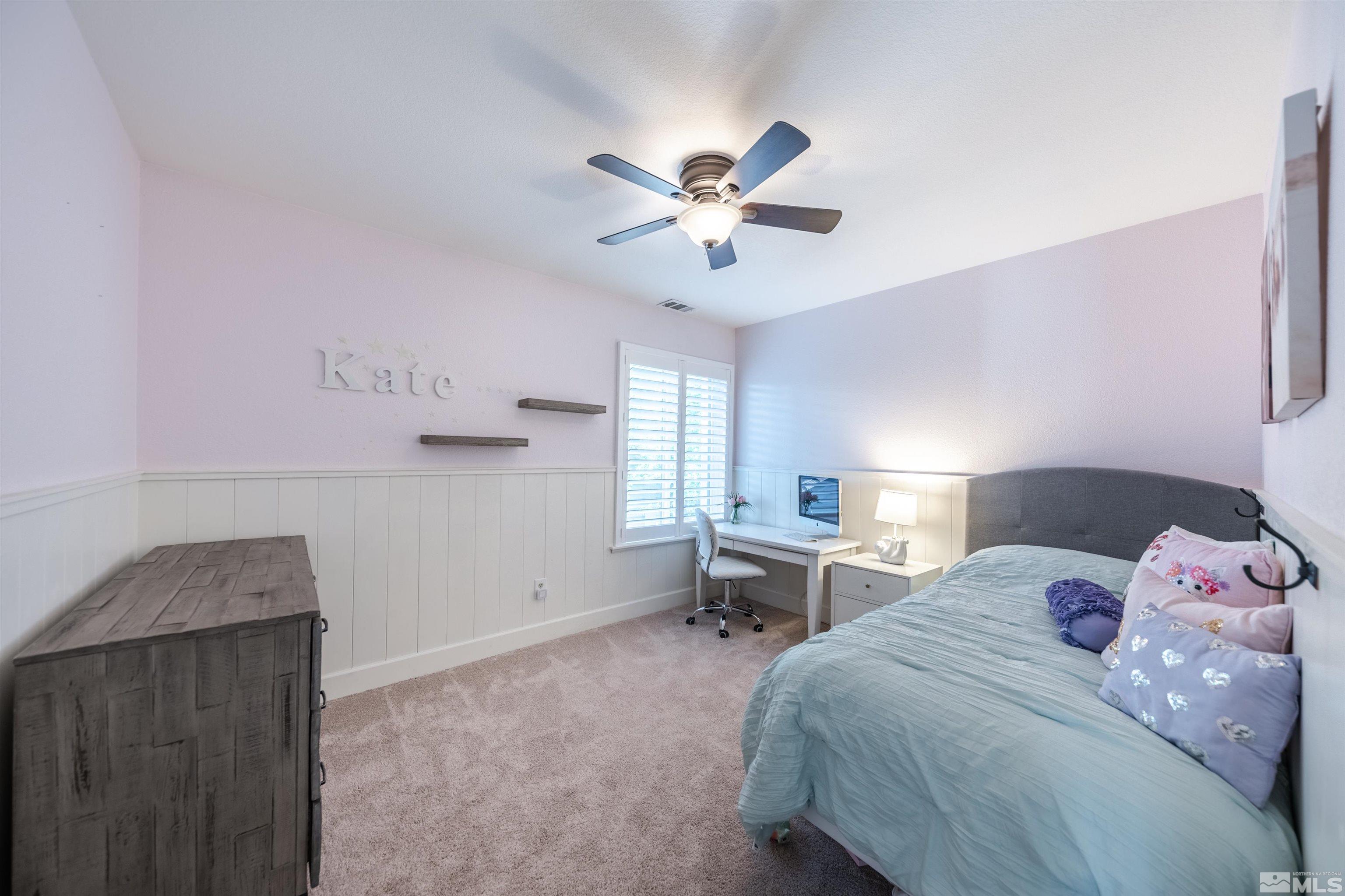 110 Riverhaven Place Reno, NV 89519 - Photo 28 of 40 a bedroom with a bed and a window