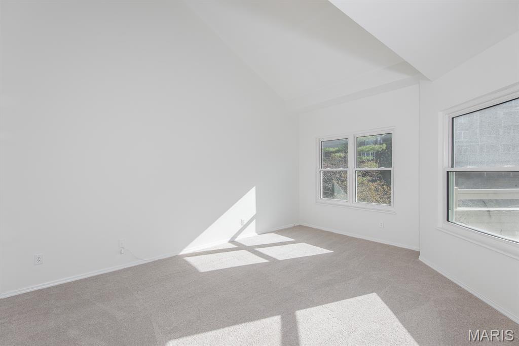 1010 Thoreau Court, Unit 301 Creve Coeur, MO 63146 - Photo 20 of 37