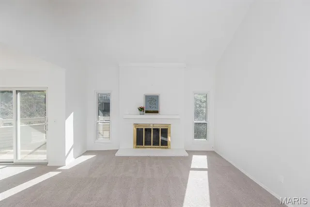 $240,000 | 1010 Thoreau Court, Unit 301, Creve Coeur, MO 63146