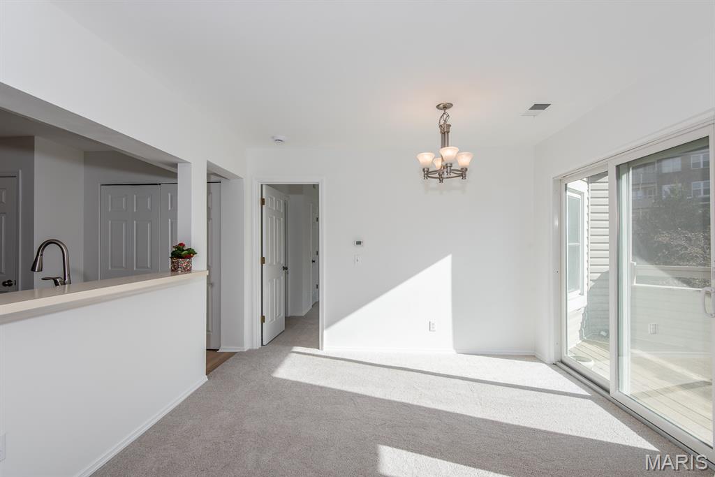 1010 Thoreau Court, Unit 301 Creve Coeur, MO 63146 - Photo 10 of 37