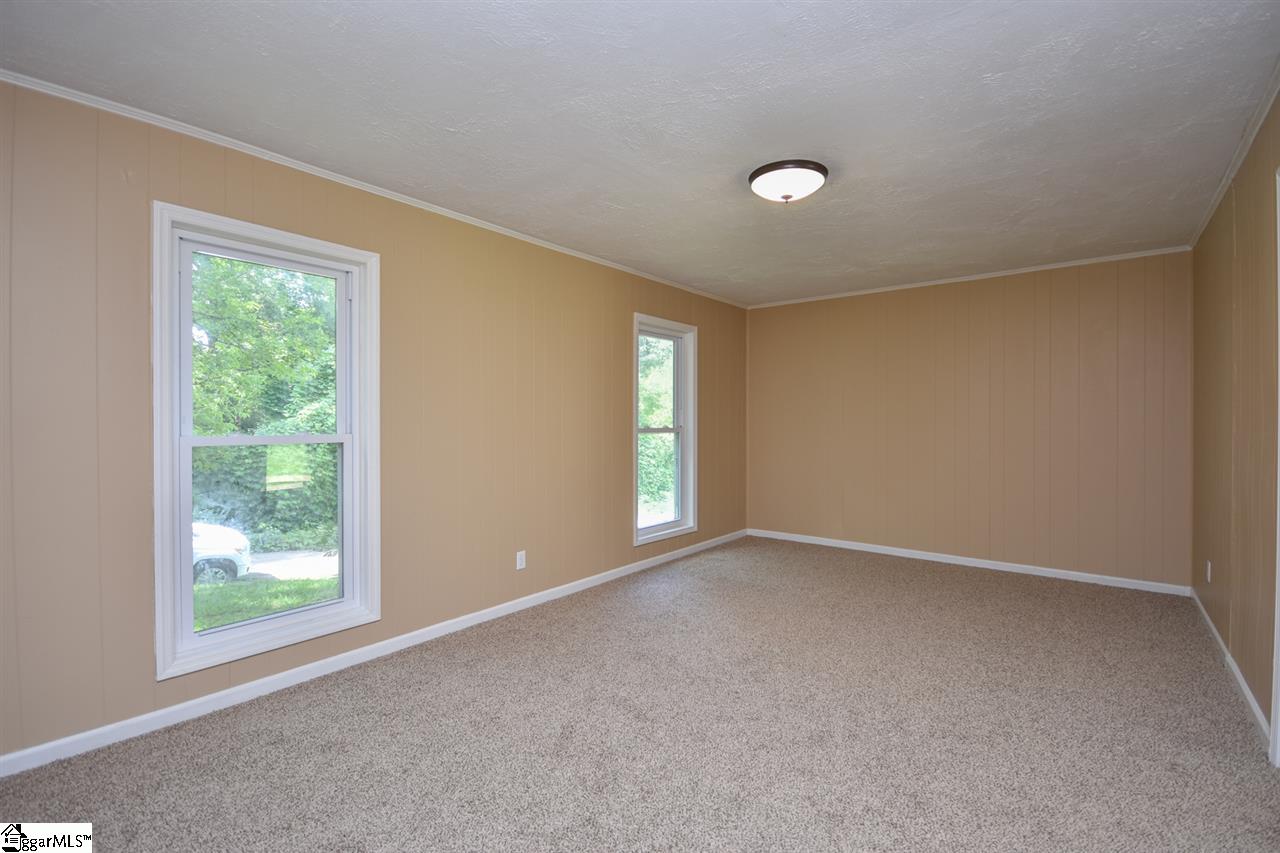 155 Lincoln Road Taylors, SC 29687 - Photo 13 of 22 Gallery Image 13