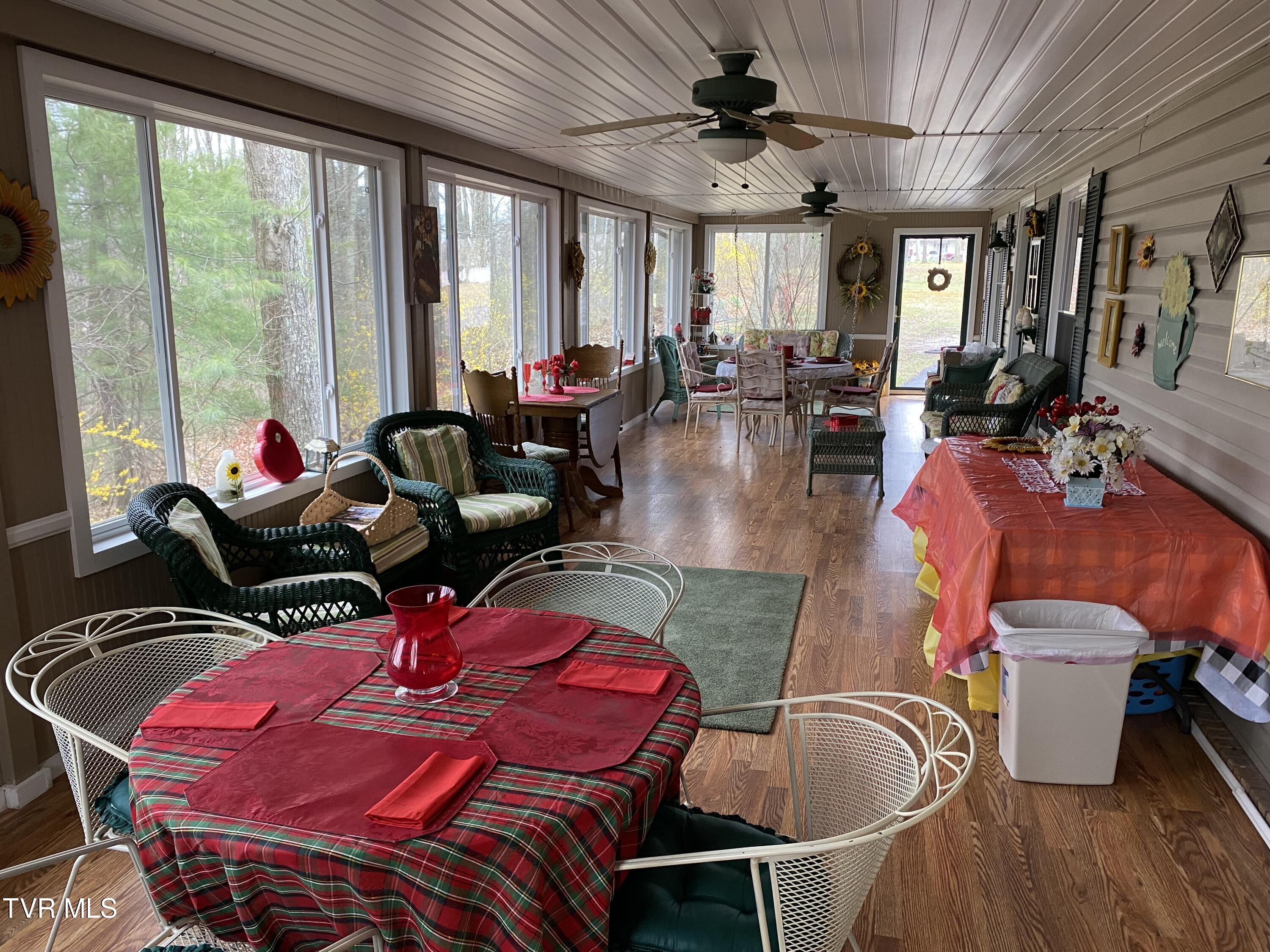 7113 Appletree Road Wise, VA 24293 - Photo 23 of 84 IMG_4105