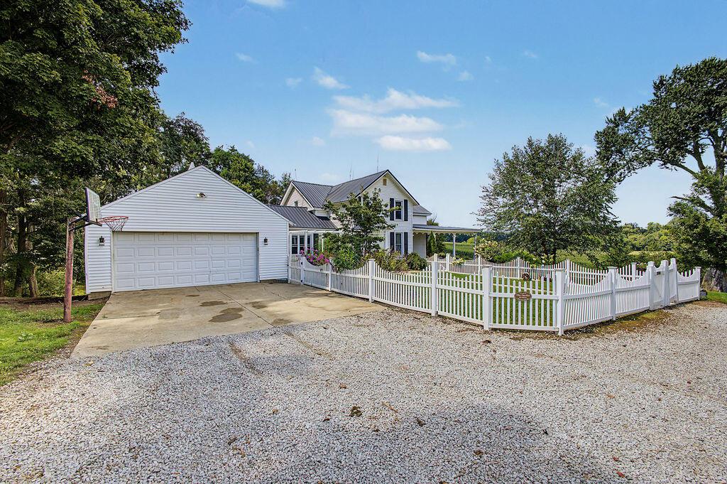 8940 Green Valley Road Mount Vernon, OH 43050 - Photo 6 of 31 GreenValleyRd4